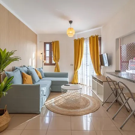 Atlantic Apartment